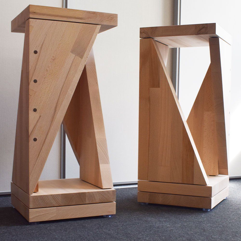 Coppia di stand Art Triangle in faggio massello