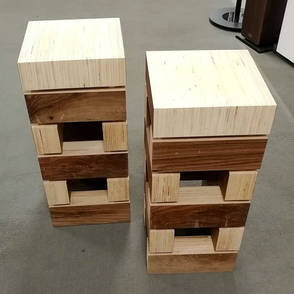Piani superiori in multistrato di Pioppo degli stand Wood Brick